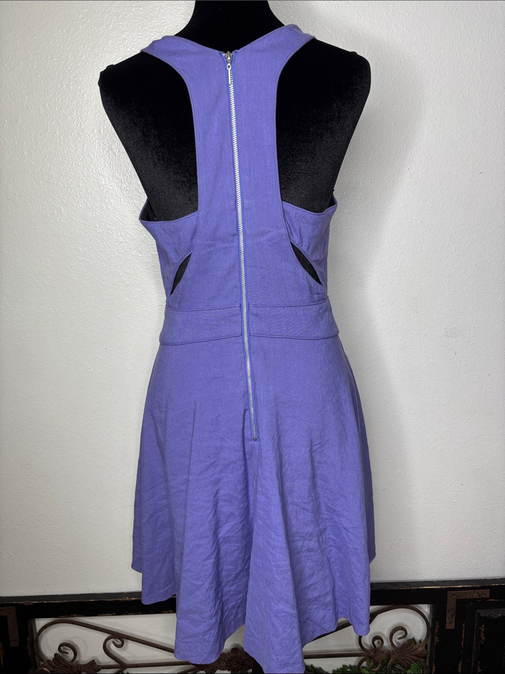 Rebecca Taylor Fit and Flare dress with back cutout - periwinkle sz 4